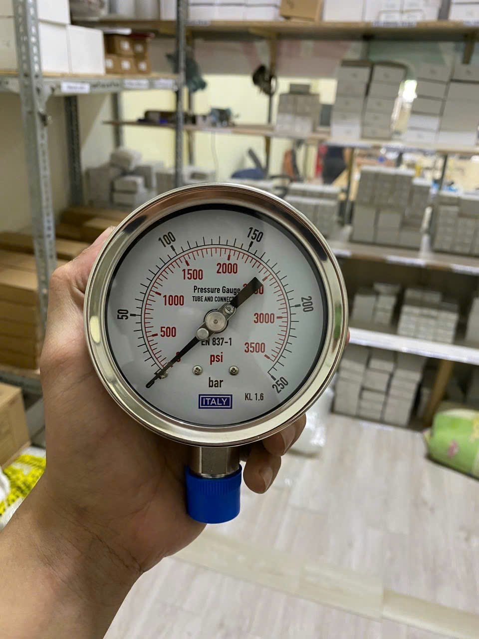 Đồng hồ áp suất ITALY, phi 100mm, Full Inox, áp 0-250 bar/psi