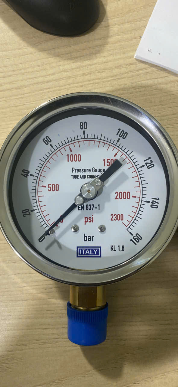 Đồng hồ áp suất ITALY, phi 100mm, Vỏ Inox – Chân đồng, áp 0 – 160 bar/psi