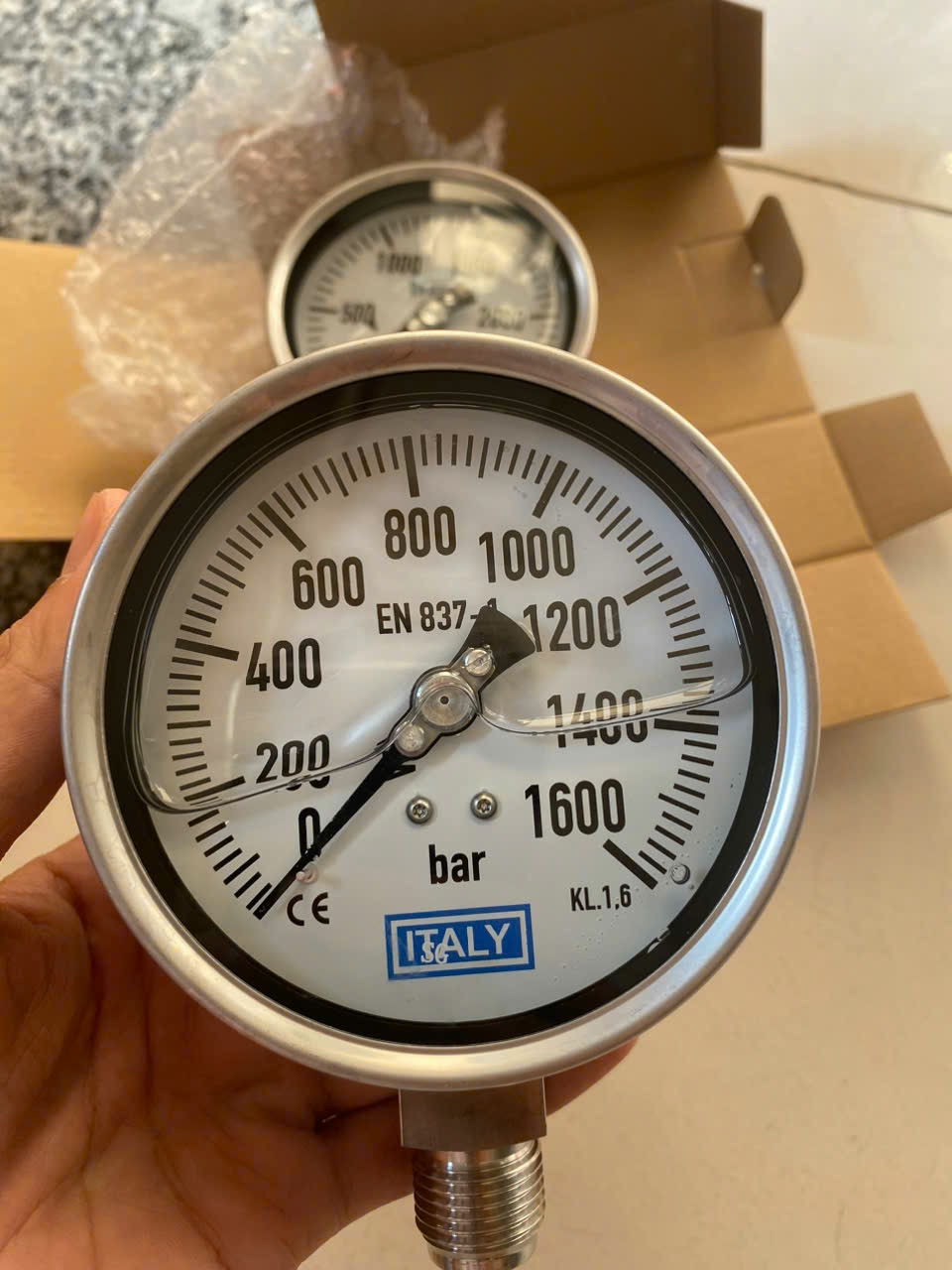 Đồng hồ áp suất ITALY, phi 100mm, Full Inox 316, áp 0 – 1600 bar (Độc quyền)